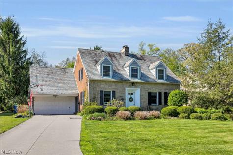 28405 Lincoln Road Bay Village OH 44140