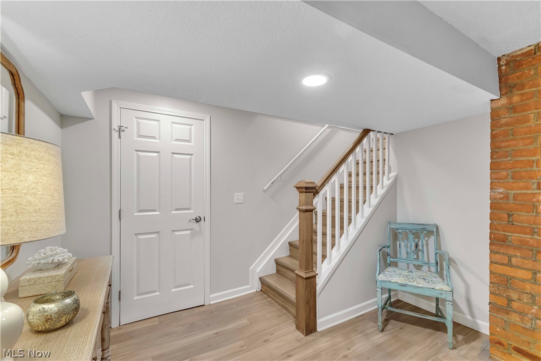 28405 Lincoln Road Bay Village OH 44140