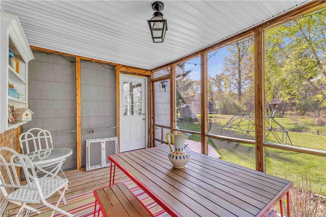 28405 Lincoln Road Bay Village OH 44140