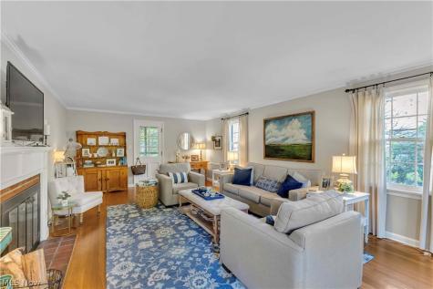 28405 Lincoln Road Bay Village OH 44140