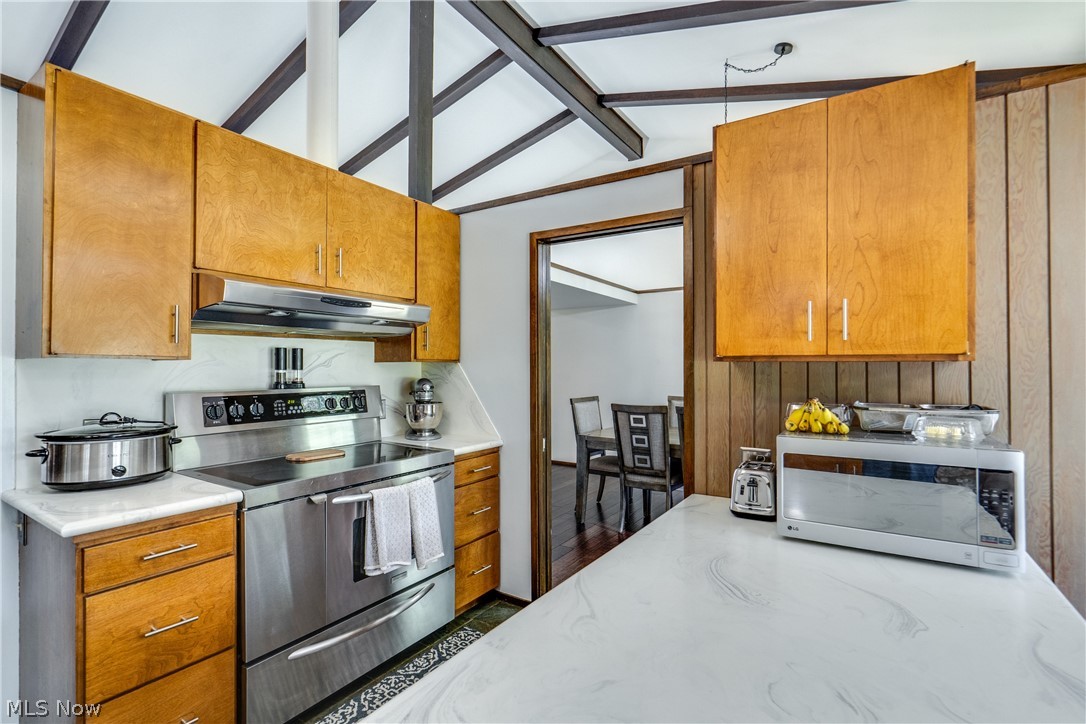 1241 Burd Avenue NE Massillon OH 44646