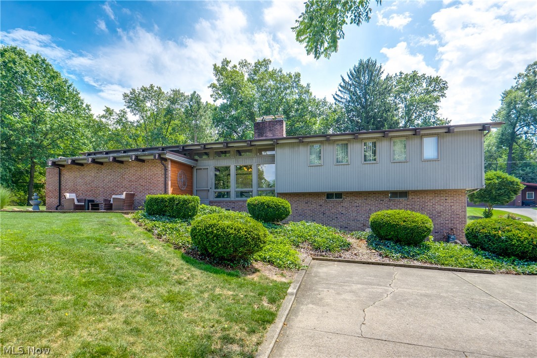 1241 Burd Avenue NE Massillon OH 44646