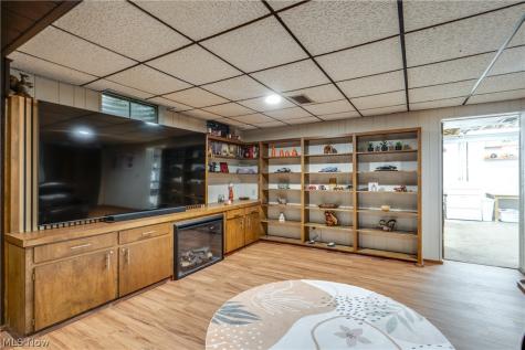 1241 Burd Avenue NE Massillon OH 44646