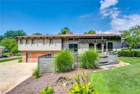 1241 Burd Avenue NE Massillon OH 44646