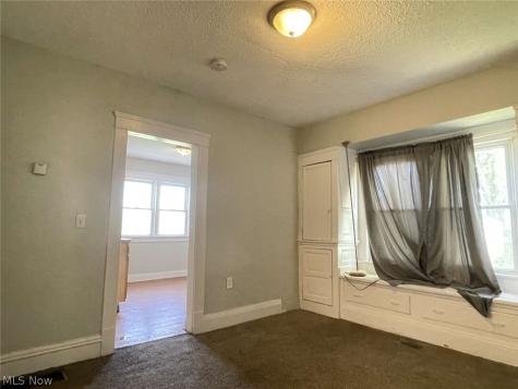 10301 Dickens Avenue Cleveland OH 44104