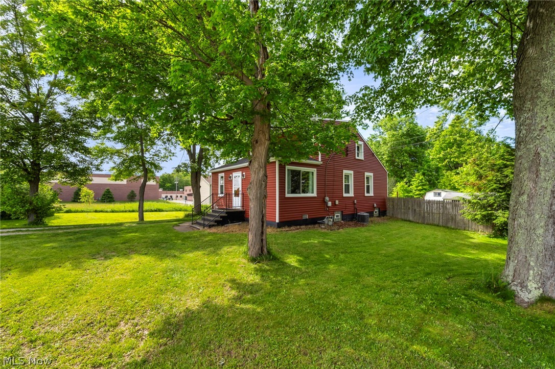 4927 Newton Falls Road Ravenna OH 44266