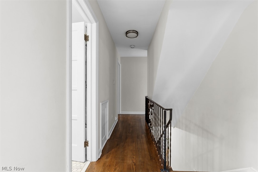 16819 Holbrook Road Shaker Heights OH 44120