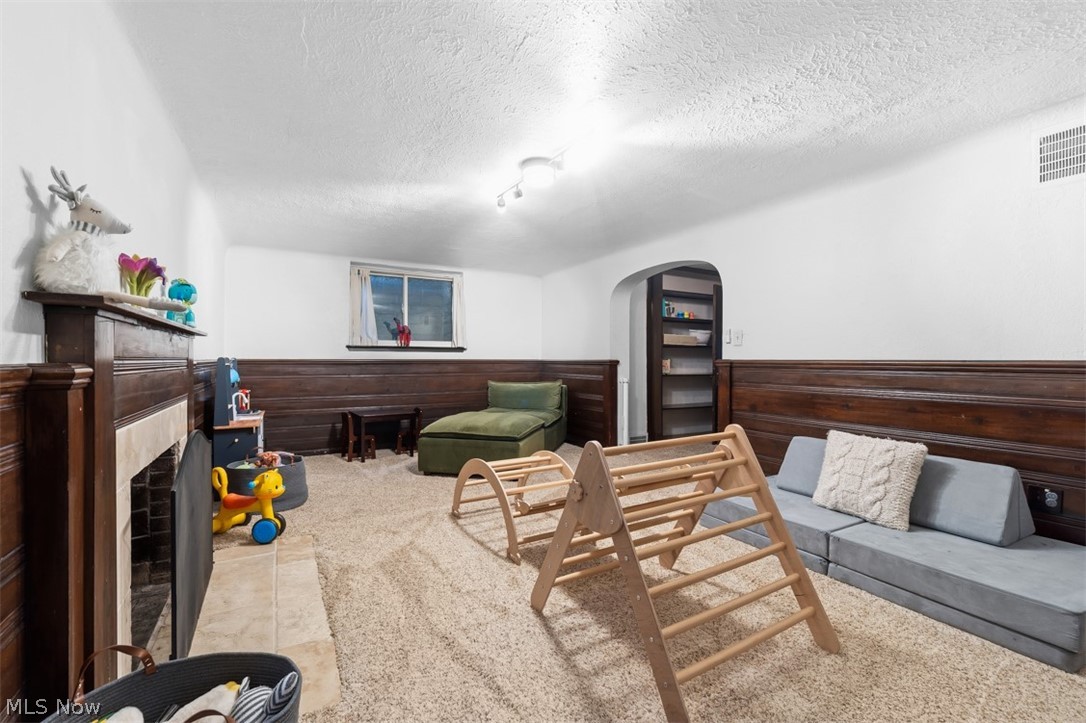 16819 Holbrook Road Shaker Heights OH 44120