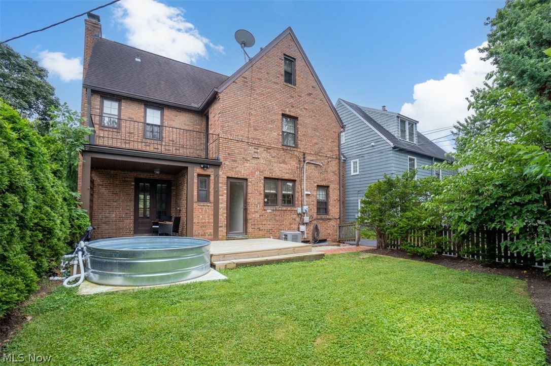 16819 Holbrook Road Shaker Heights OH 44120