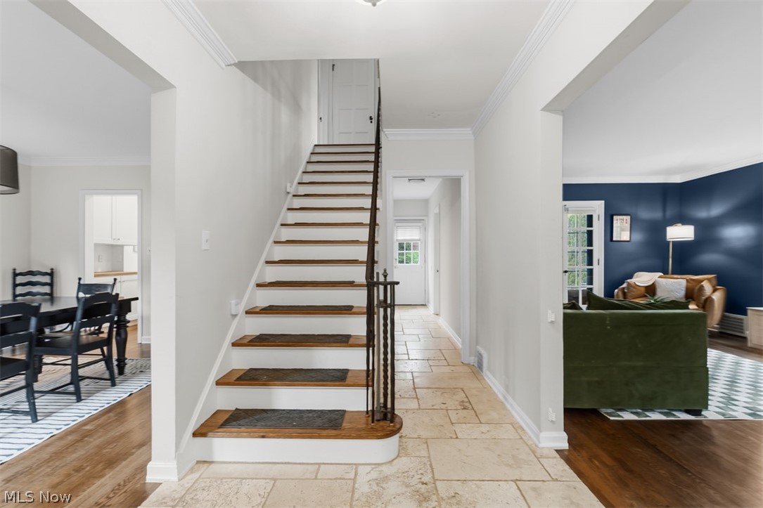 16819 Holbrook Road Shaker Heights OH 44120