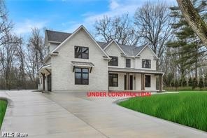 690 Club Drive W Aurora OH 44202