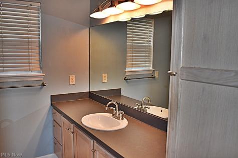 7816 Benton Lane Hudson OH 44236