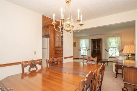 6890 Waltham Street NW Canton OH 44708