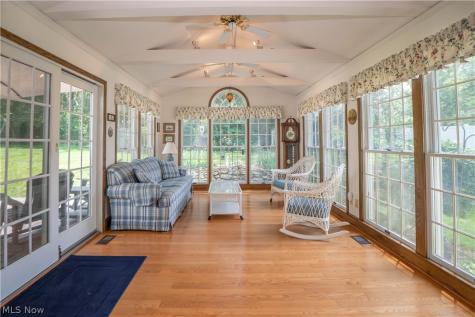 6890 Waltham Street NW Canton OH 44708