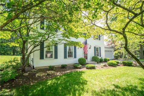 6890 Waltham Street NW Canton OH 44708