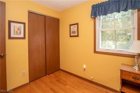 6890 Waltham Street NW Canton OH 44708