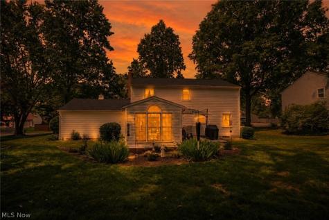 6890 Waltham Street NW Canton OH 44708