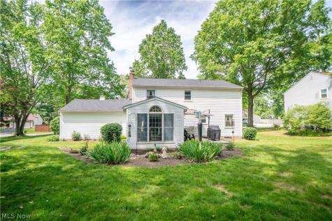 6890 Waltham Street NW Canton OH 44708