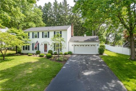 6890 Waltham Street NW Canton OH 44708