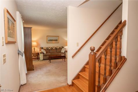 6890 Waltham Street NW Canton OH 44708
