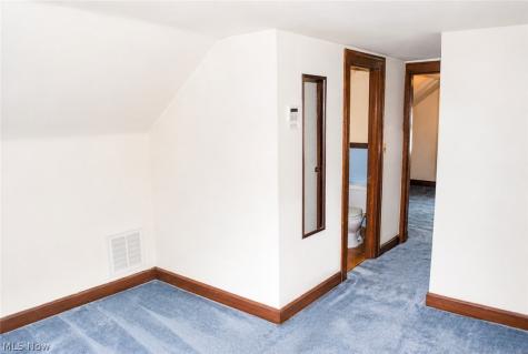 3342 Braemar Road Shaker Heights OH 44120