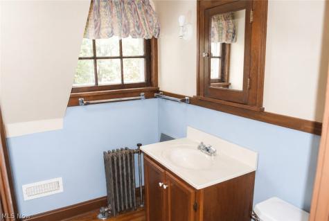 3342 Braemar Road Shaker Heights OH 44120