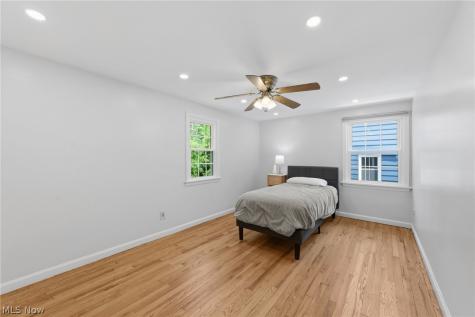 22875 Fairmount Boulevard Shaker Heights OH 44118