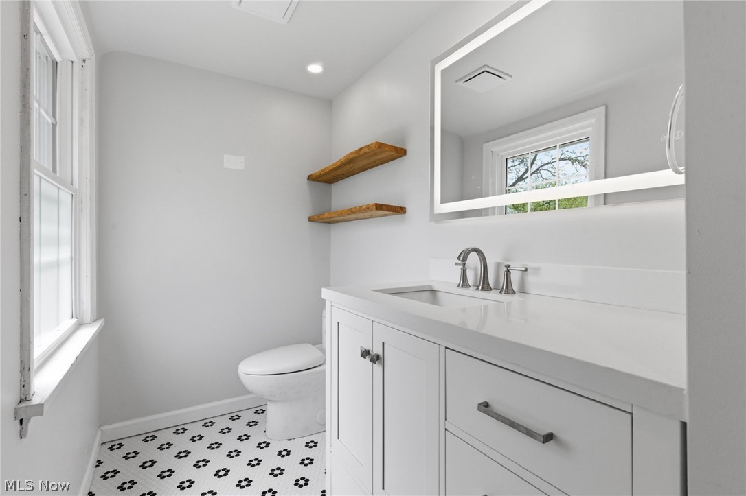 22875 Fairmount Boulevard Shaker Heights OH 44118