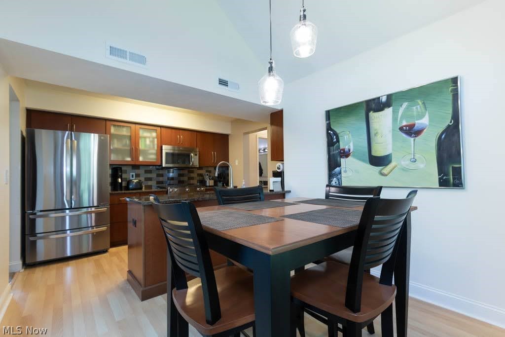 307 Huntsford Drive Macedonia OH 44056