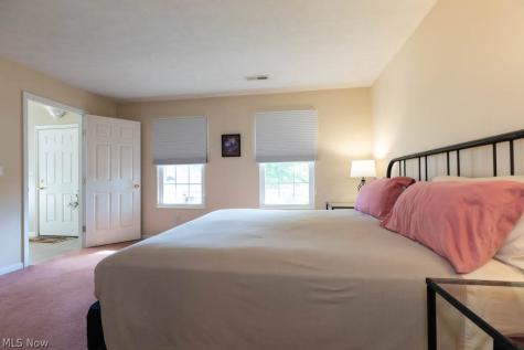 307 Huntsford Drive Macedonia OH 44056