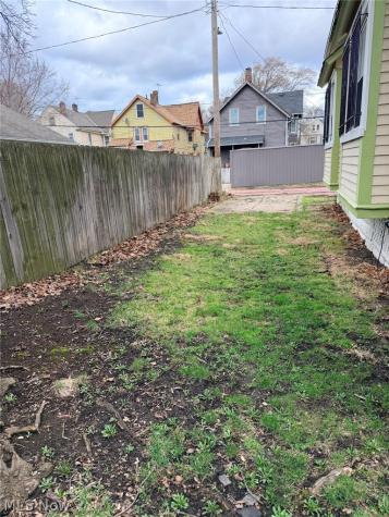 1830 Corning Avenue Cleveland OH 44109