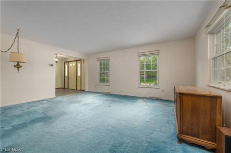 22870 Laramie Drive Rocky River OH 44116