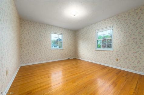 22870 Laramie Drive Rocky River OH 44116