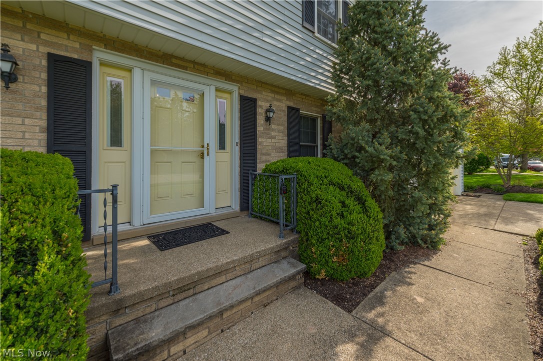 22870 Laramie Drive Rocky River OH 44116