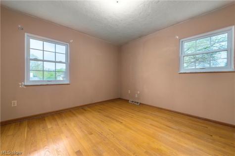 22870 Laramie Drive Rocky River OH 44116