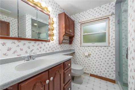 22870 Laramie Drive Rocky River OH 44116