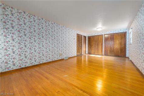 22870 Laramie Drive Rocky River OH 44116