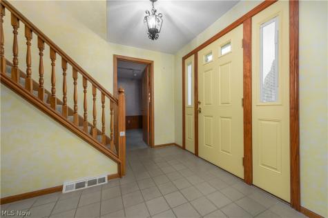 22870 Laramie Drive Rocky River OH 44116