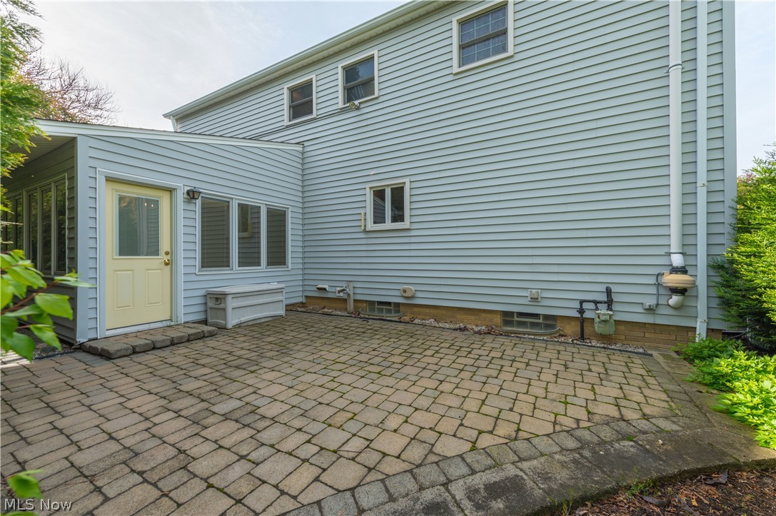22870 Laramie Drive Rocky River OH 44116