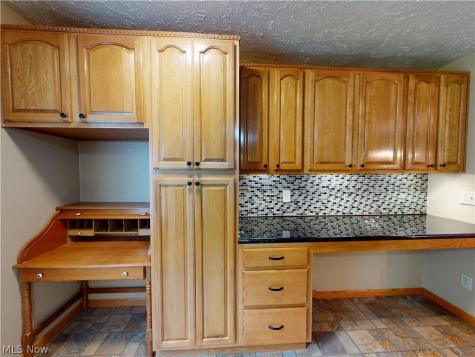 1646 Bridle Path Painesville OH 44077