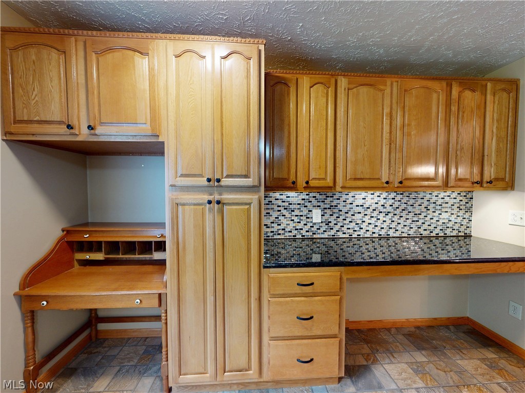 1646 Bridle Path Painesville OH 44077