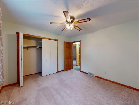 1646 Bridle Path Painesville OH 44077