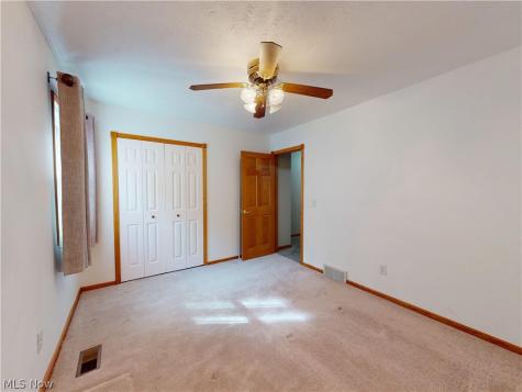 1646 Bridle Path Painesville OH 44077