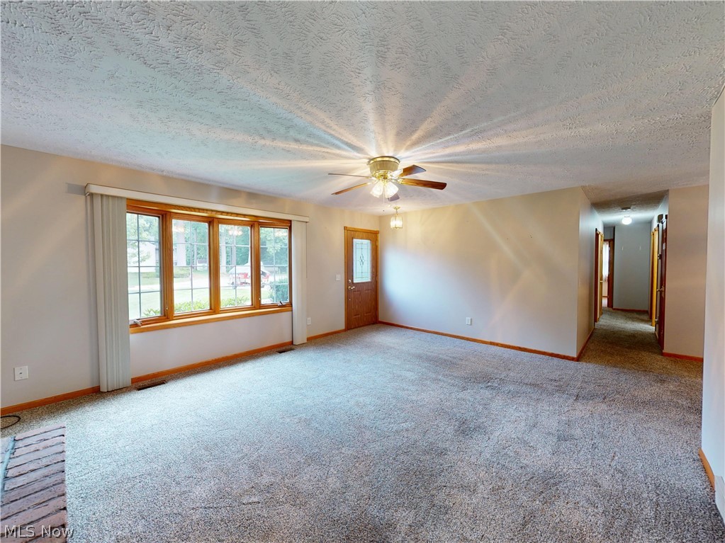 1646 Bridle Path Painesville OH 44077