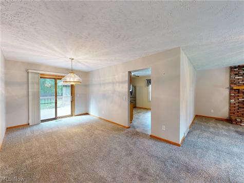 1646 Bridle Path Painesville OH 44077