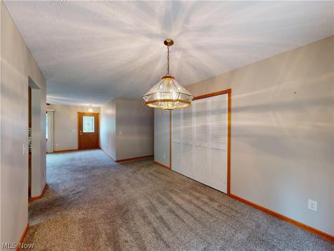 1646 Bridle Path Painesville OH 44077