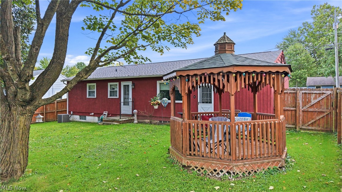 1121 Andrew Avenue Salem OH 44460