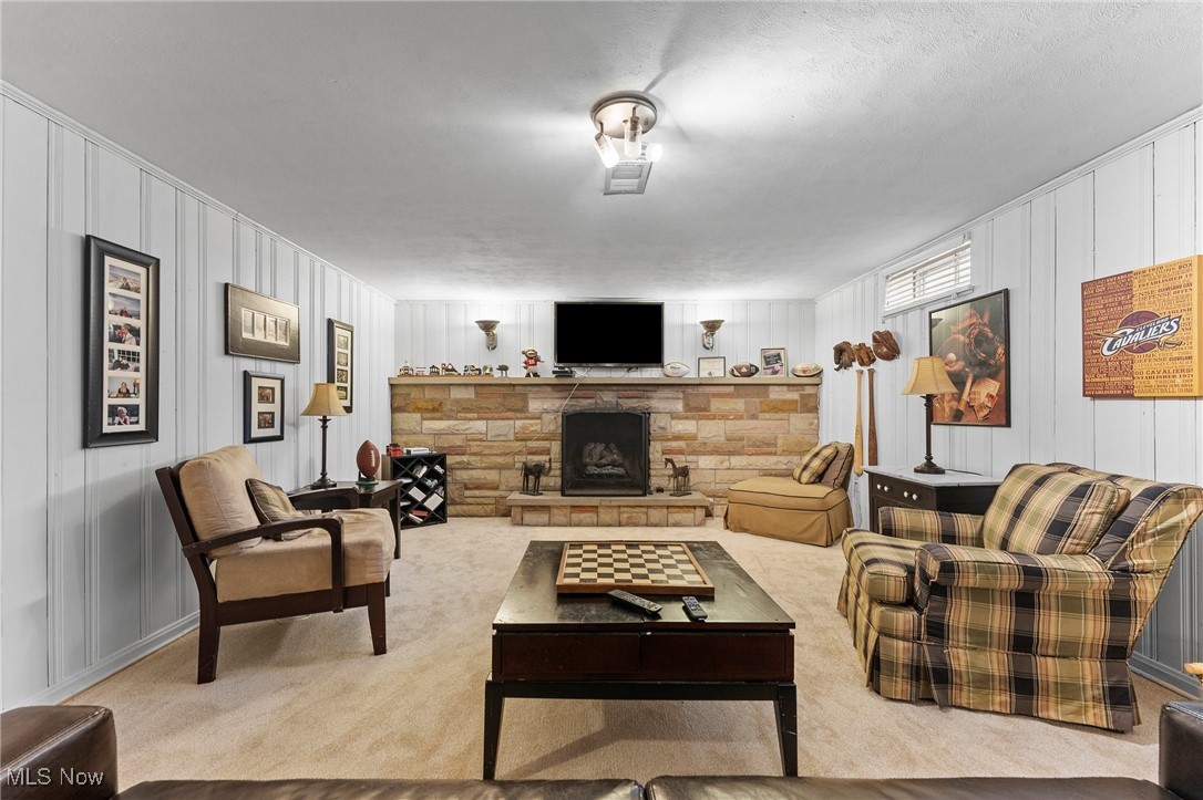 100 N Hayden Parkway Hudson OH 44236