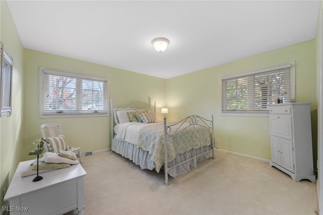 100 N Hayden Parkway Hudson OH 44236