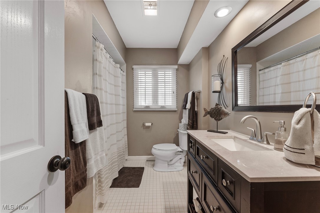 100 N Hayden Parkway Hudson OH 44236